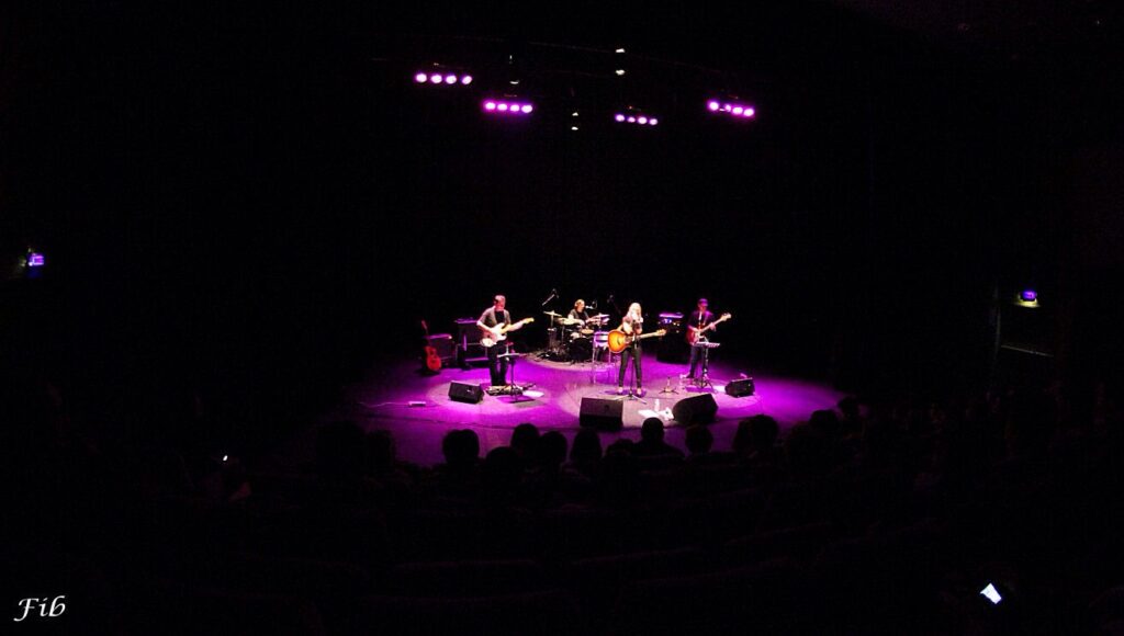 LILI ROAD EN CONCERT